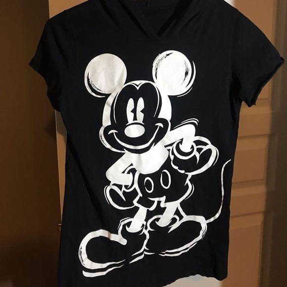 Micky Mouse shirt 🐭 - Picture 2 of 3
